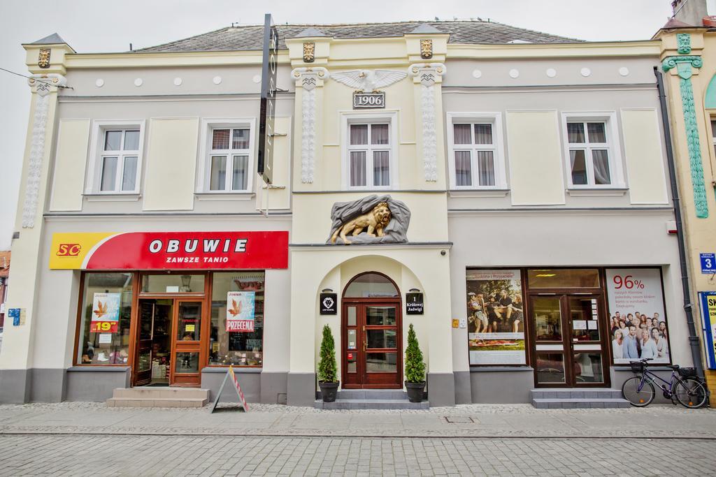 Lew Hostel Inowrocław Exterior foto